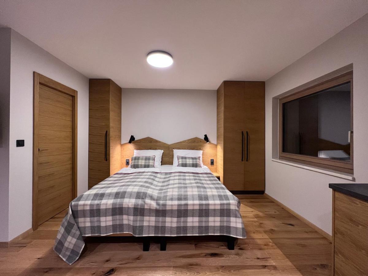 Apartments And Rooms Kaja Kranjska Gora Extérieur photo
