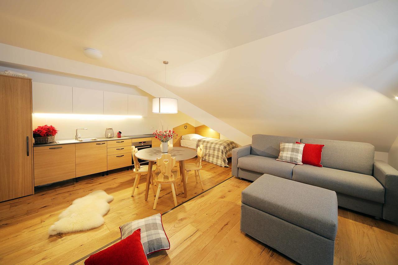 Apartments And Rooms Kaja Kranjska Gora Extérieur photo